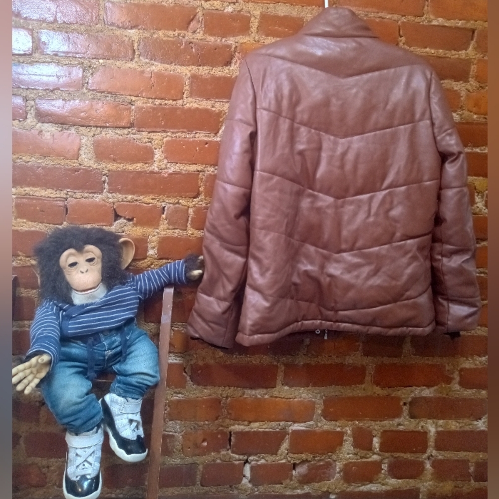Snobbish Collection Coat - Picture 2 of 5
